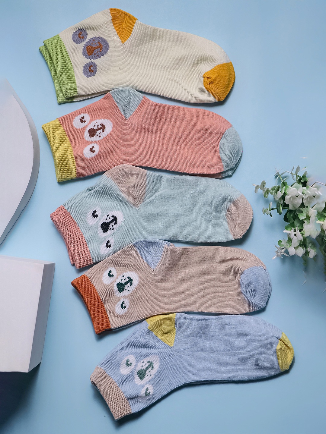 

Brauch Kids Pack Of 5 Assorted Cotton Calf Length Socks