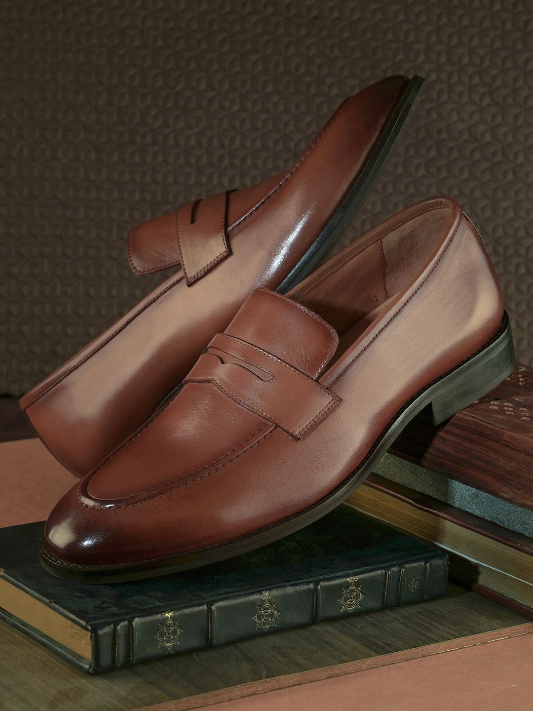 

BLUBRD Men Leather Formal Loafers Shoes, Brown