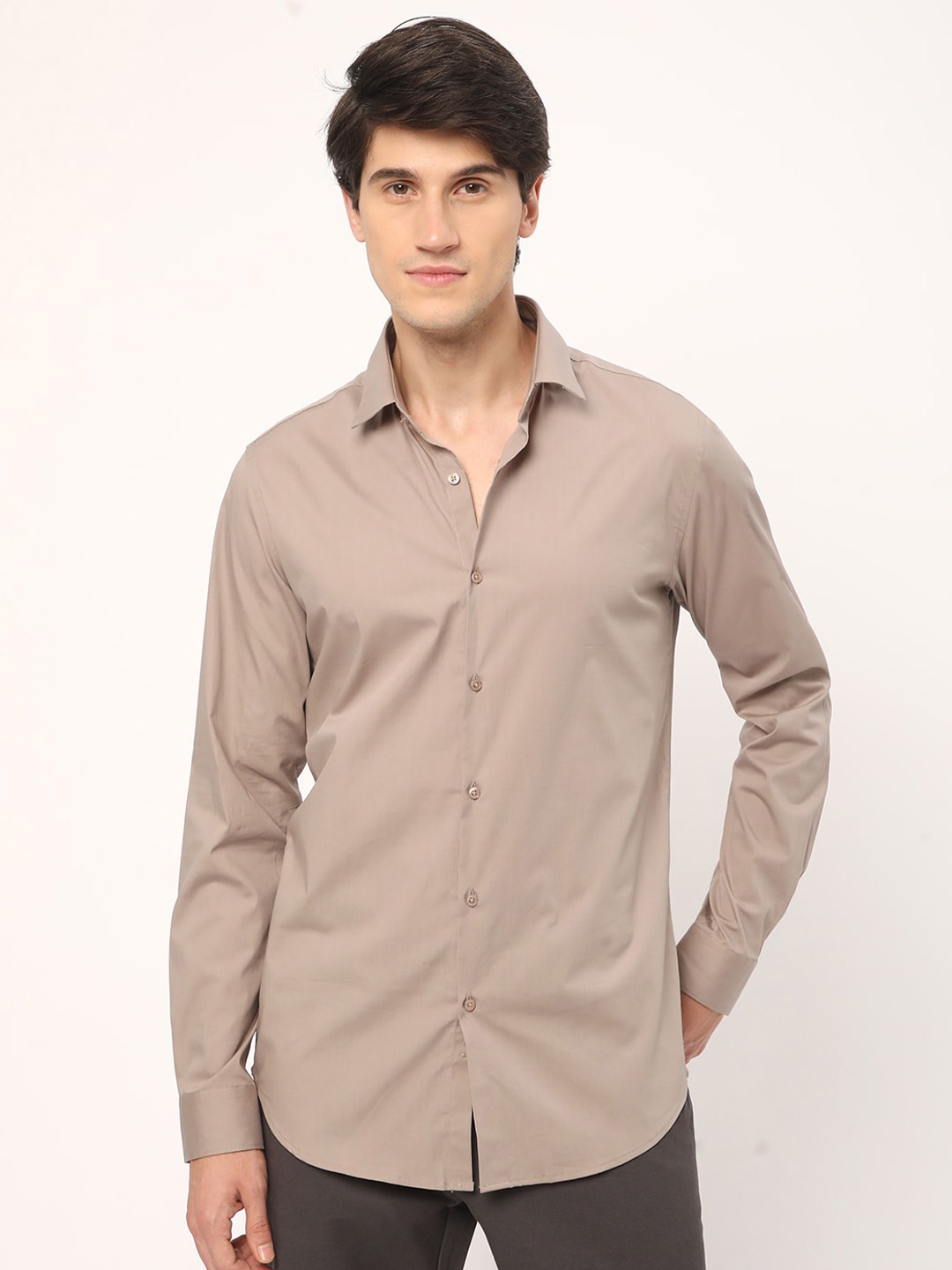 

R&B Men Solid Slim Fit Opaque Casual Shirt, Beige