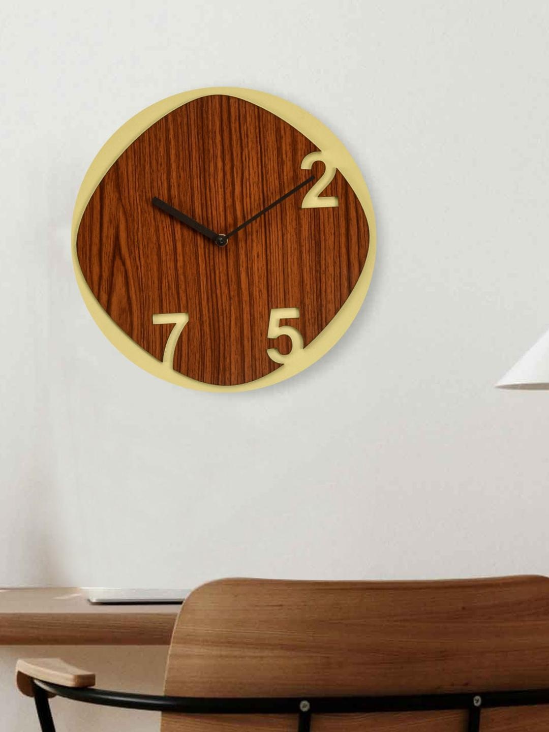 

Athome by Nilkamal Textured Contemporary Wall Clock, Brown