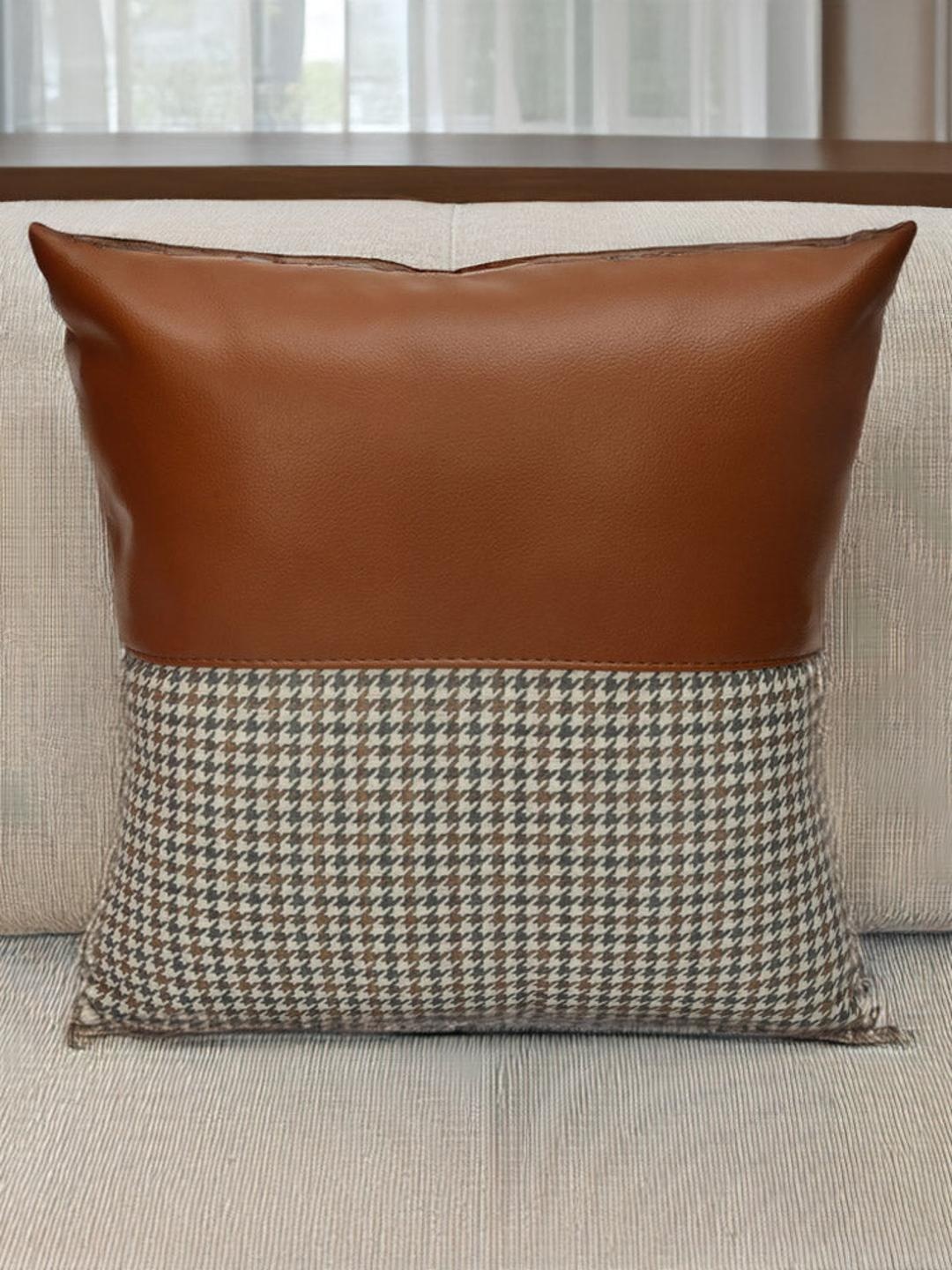 

Athome by Nilkamal Beige & Brown Colourblocked Leather Square Cushion Covers