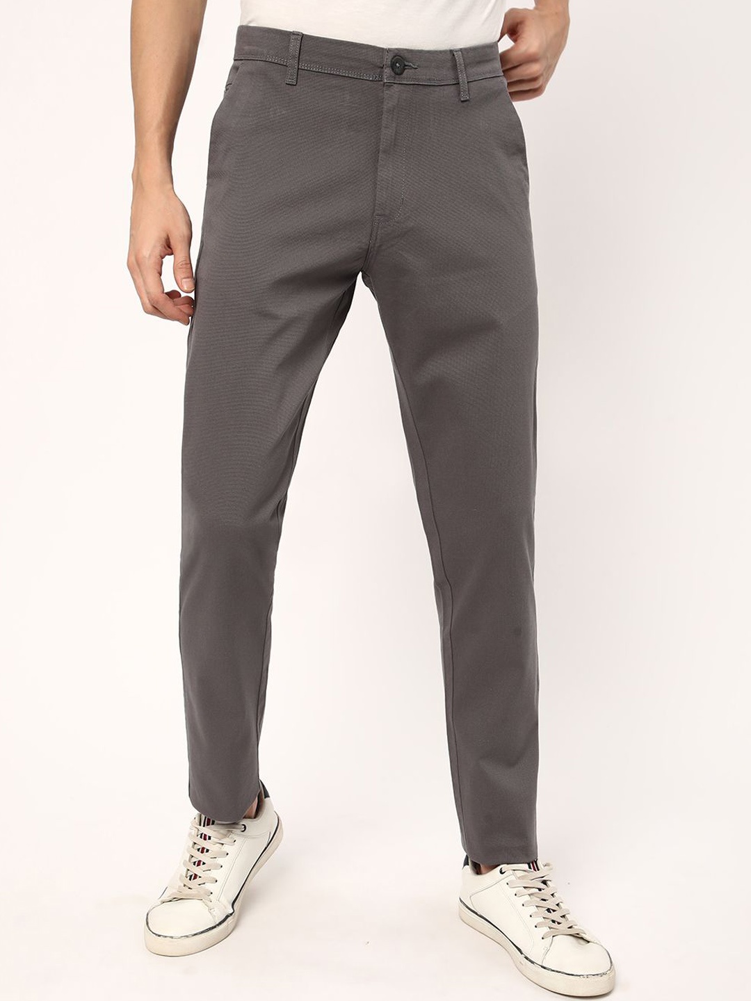

R&B Men Slim Fit Mid-Rise Trousers, Grey