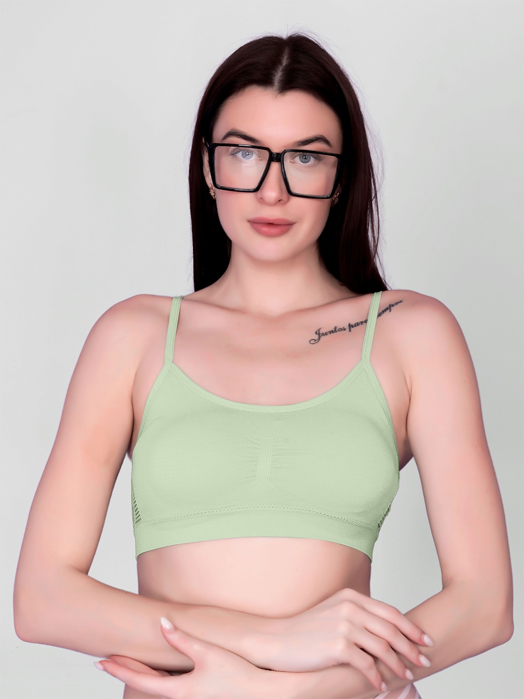 

Flenzy Women Full Coverage Non-Wired Workout Solid Bra, Green