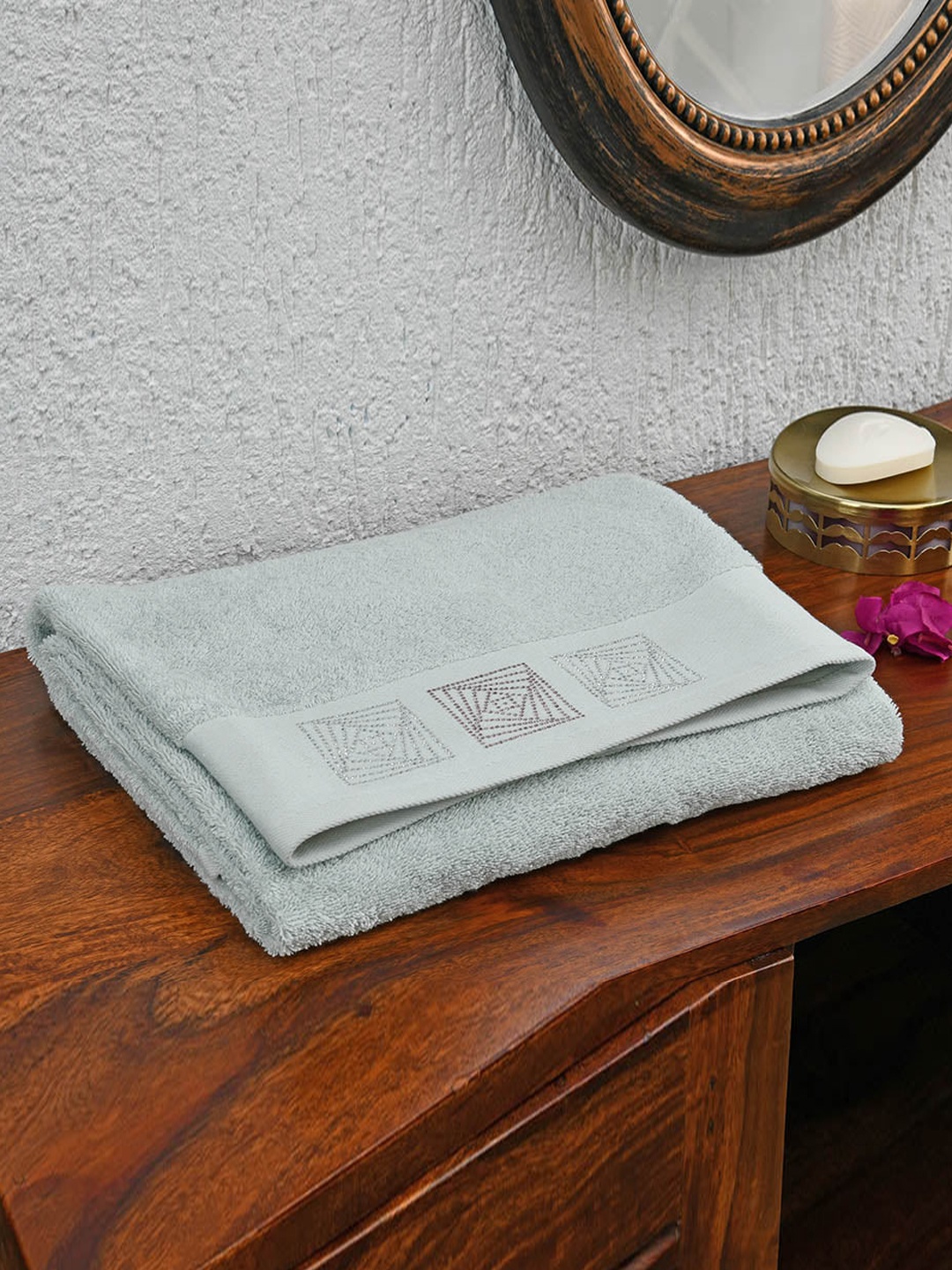 

Athome by Nilkamal Blue 1 Printed Cotton 500 GSM Bath Towel
