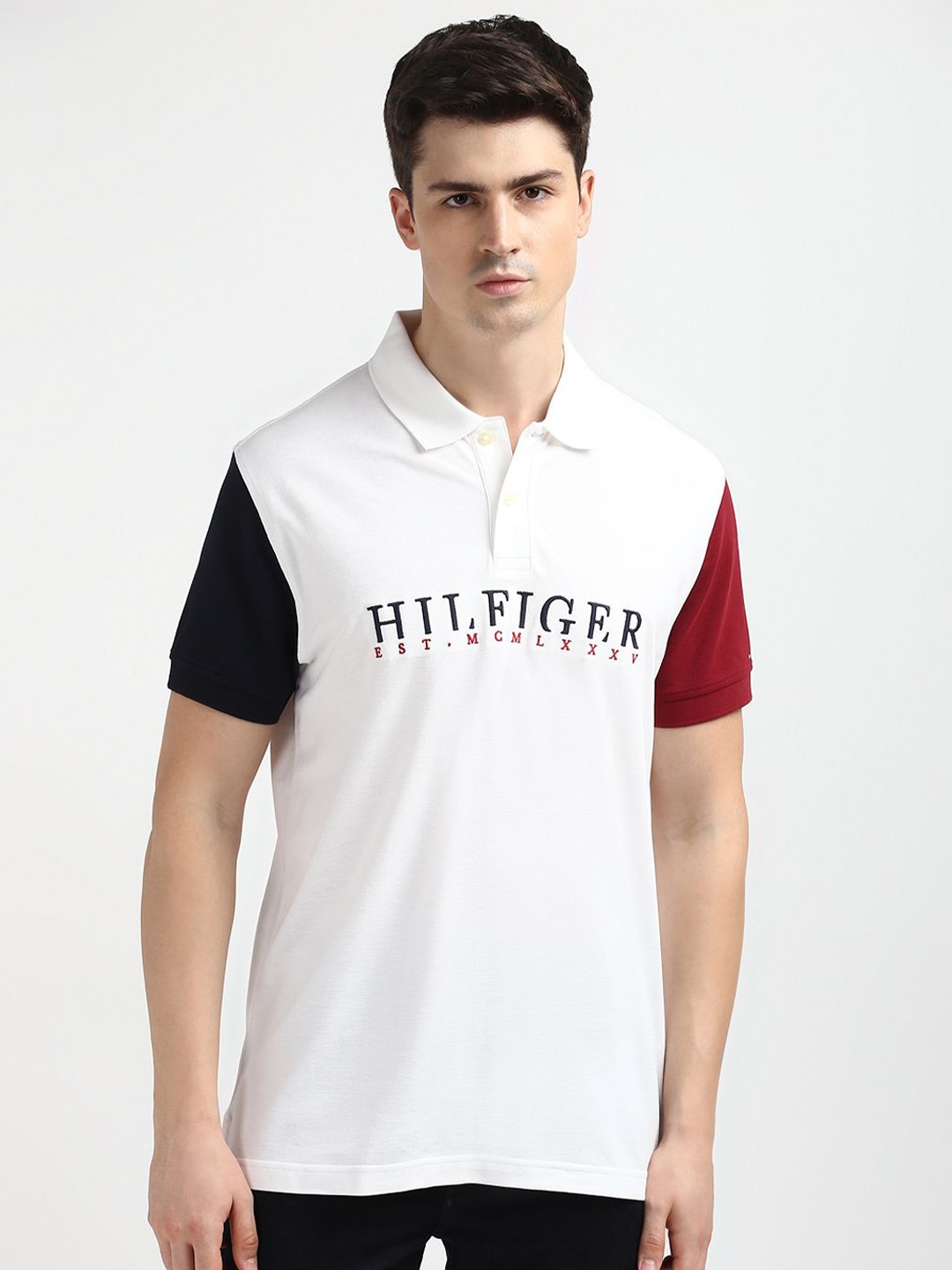 

Tommy Hilfiger Men Typography Polo Collar Applique T-shirt, White