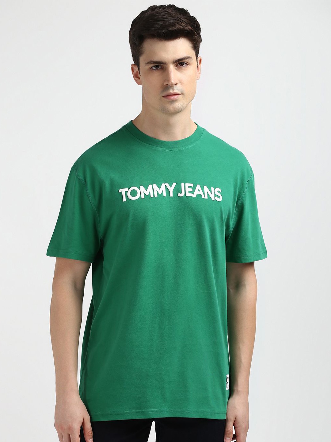Tommy Hilfiger Men Typography Colourblocked Extended Sleeves T-shirt, Green