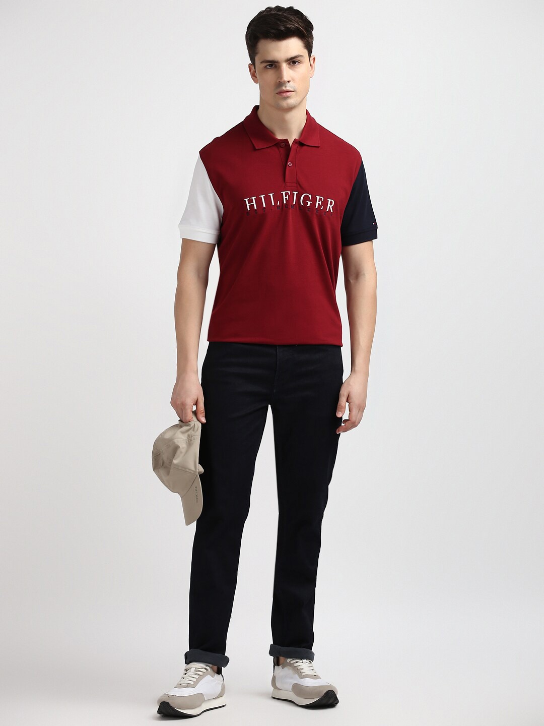 

Tommy Hilfiger Men Typography Colourblocked High Neck Applique T-shirt, Red