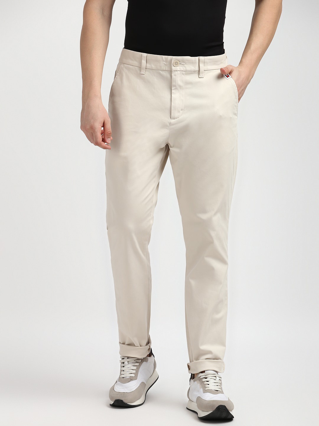 

Tommy Hilfiger Men Trousers, Beige