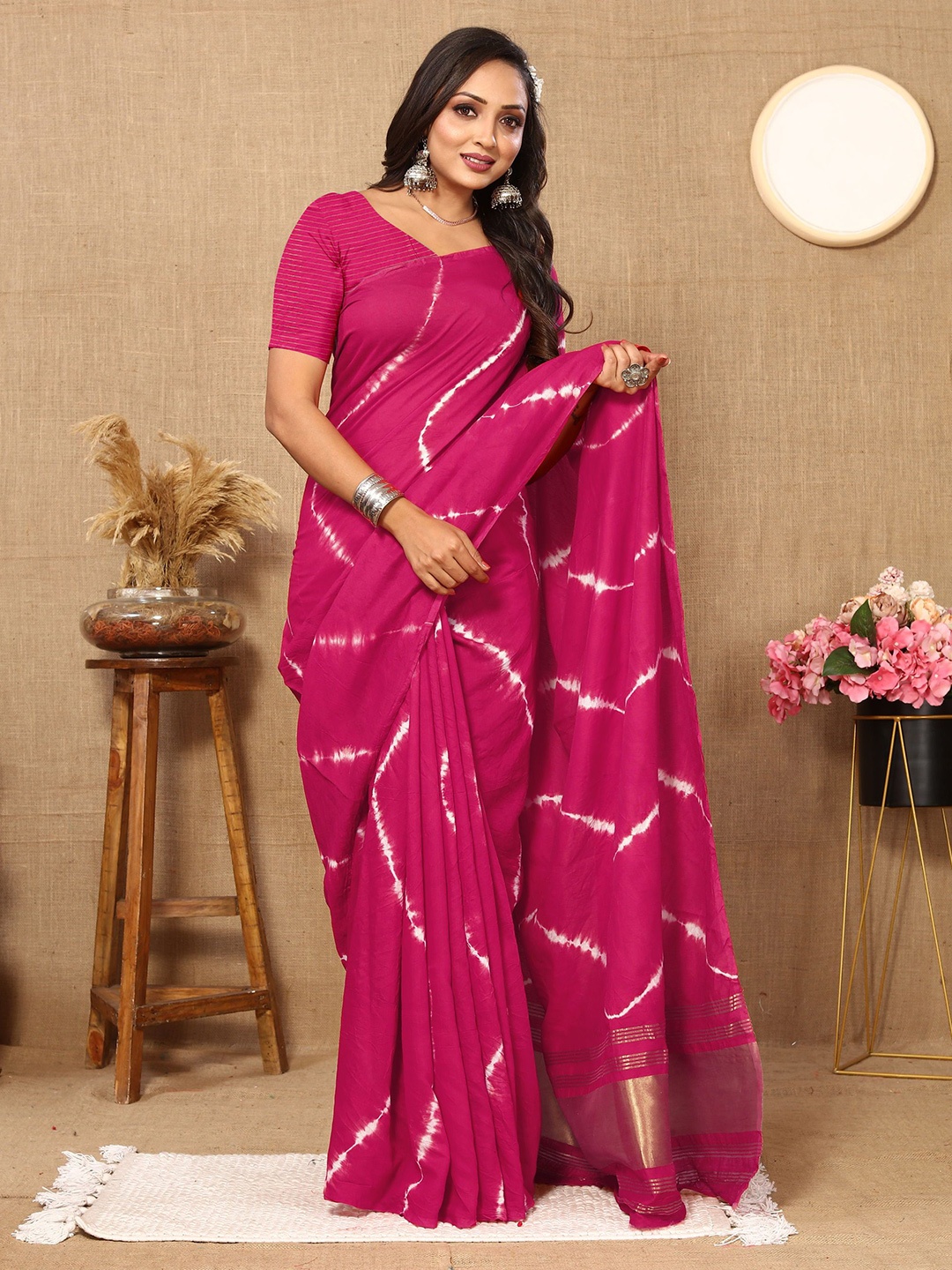 

V3 FASHION STUDIO Tie and Dye Zari Pure Cotton Saree, Pink