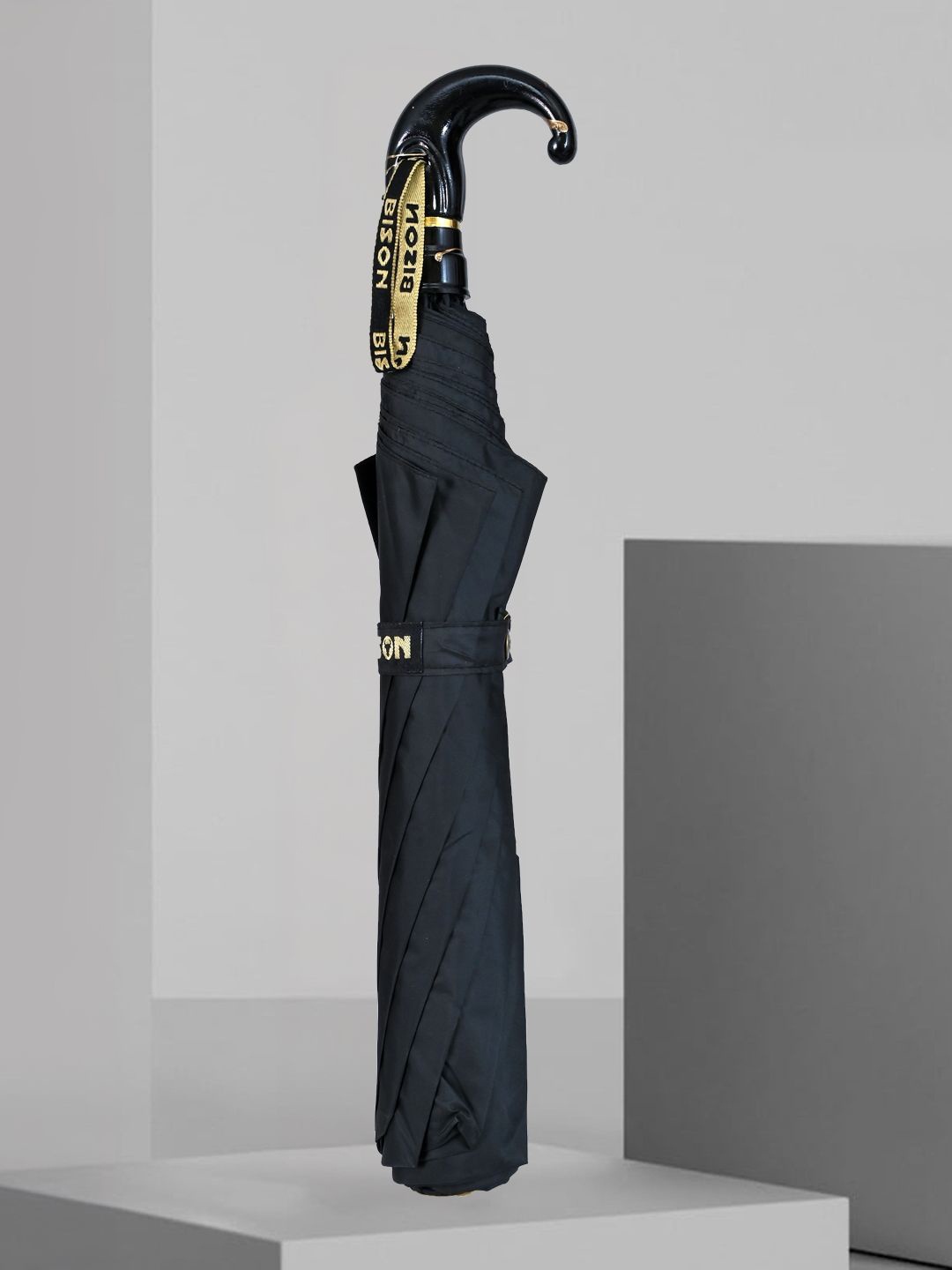 Cortina Manual Non-Foldable Umbrellas, Black