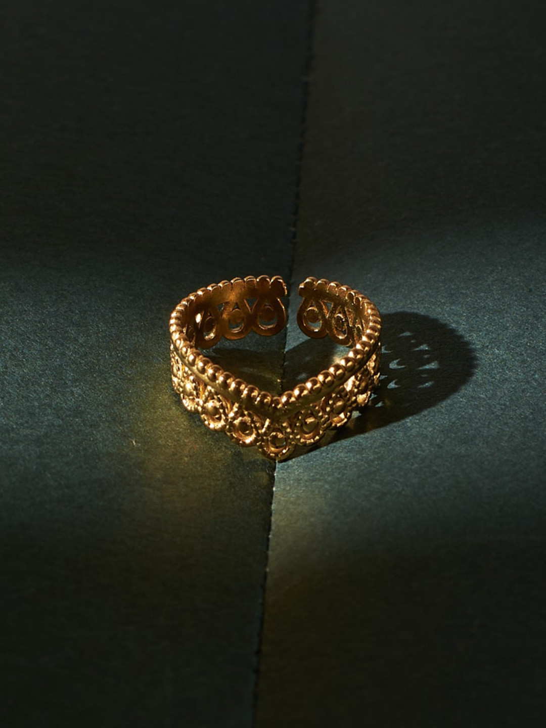 

SALTY Women Classic Commitment Finger Ring, Gold