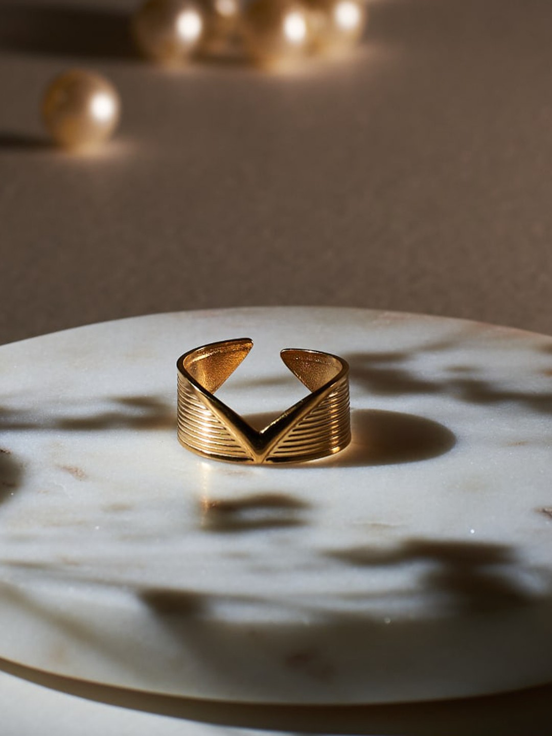 

SALTY Harley Quinn Finger Ring, Gold