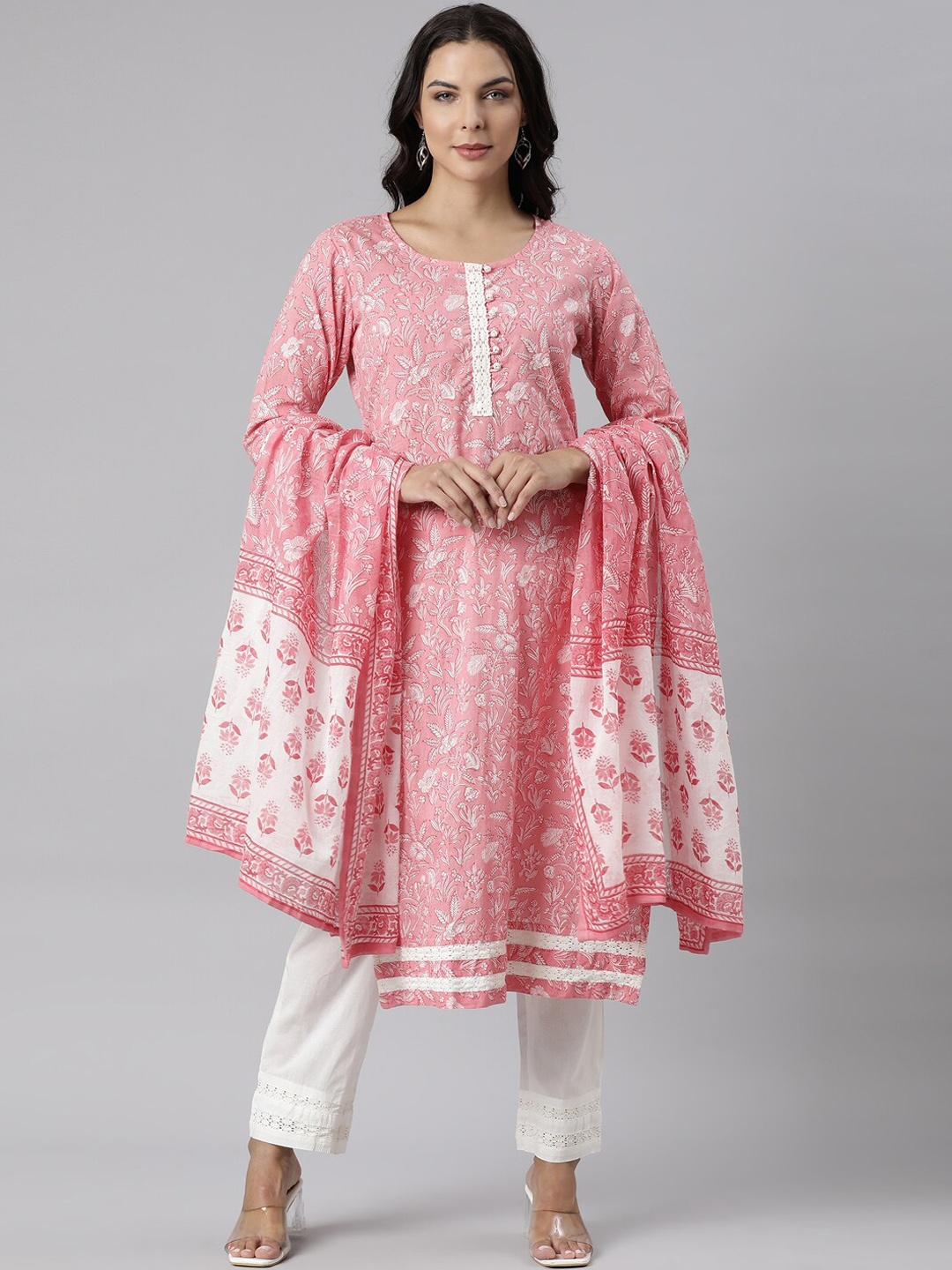 

Neerus Women Floral Printed Pure Cotton Kurta with Trousers & With Dupatta, Pink