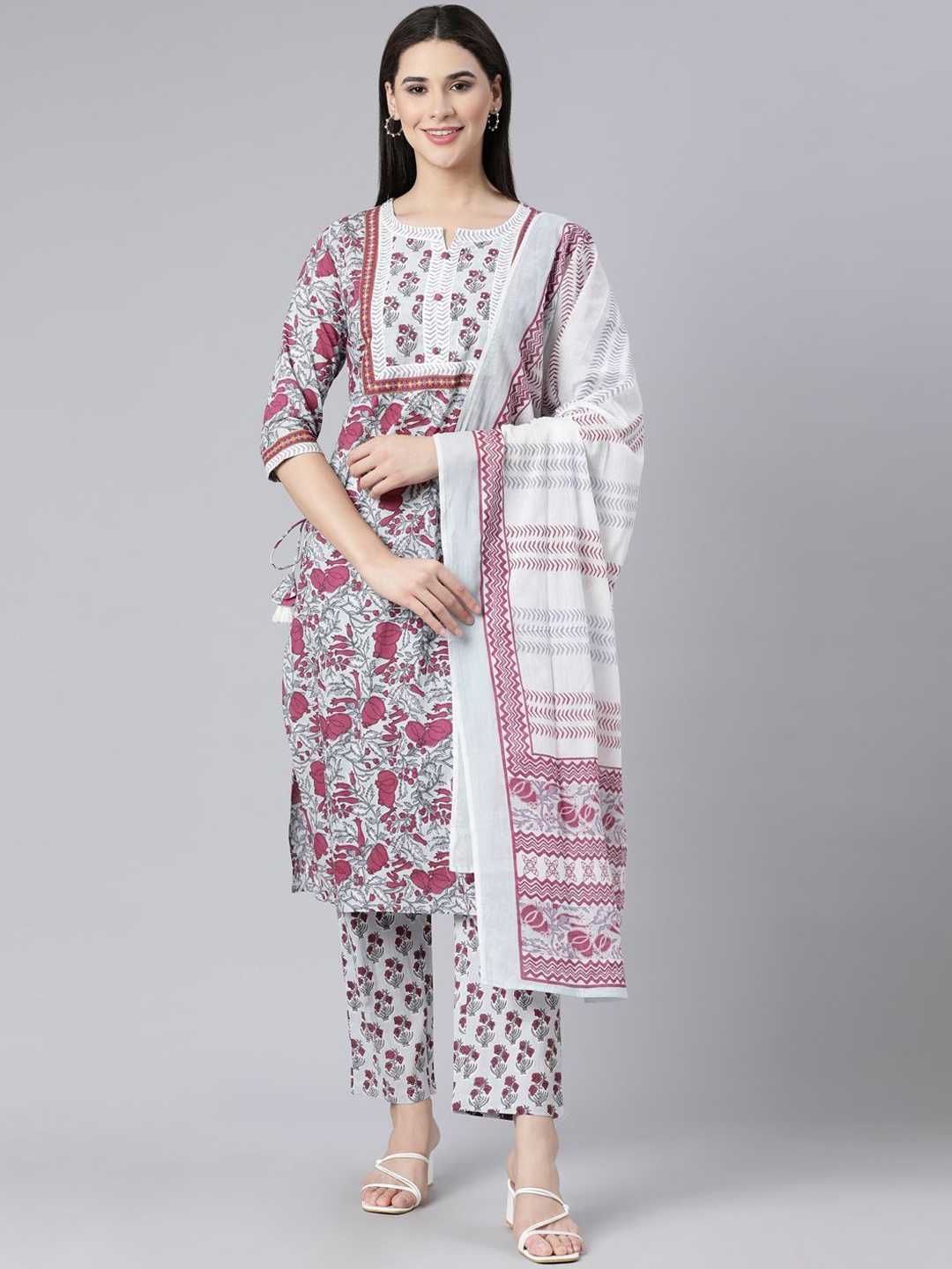 

Neerus Women Floral Printed Pure Cotton Kurta with Trousers & Dupatta, Maroon