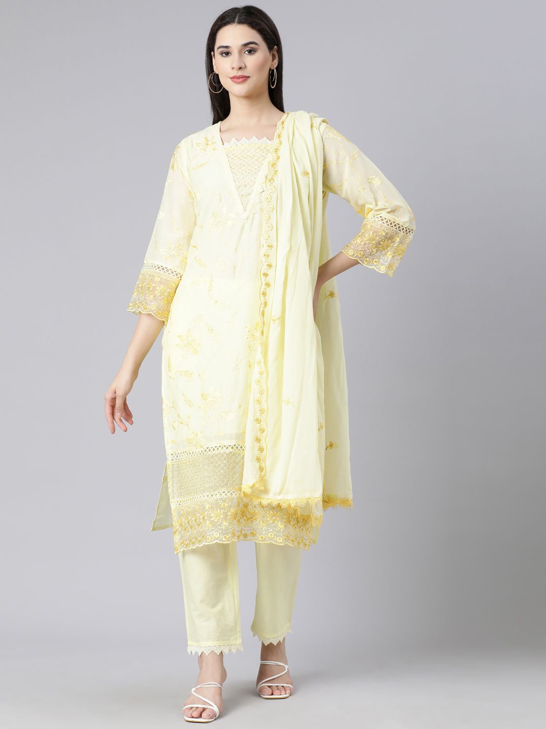 

Neerus Women Floral Embroidered Thread Work Pure Cotton Kurta with Trousers & With Dupatta, Yellow