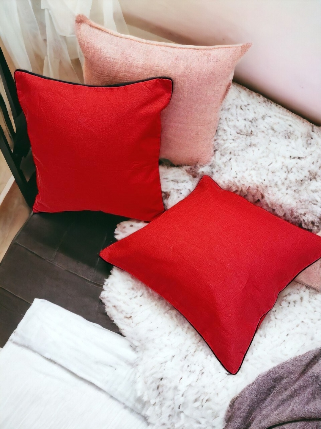 

THE COCOTIER Set of 2 Solid Linen Cushion Covers, Red