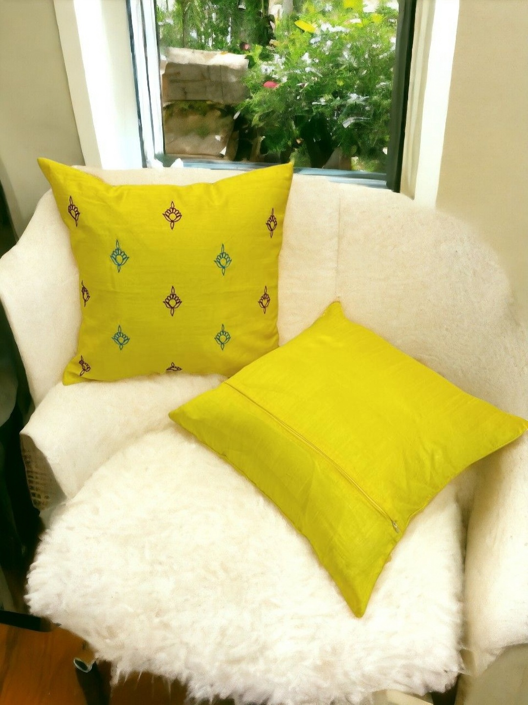 

THE COCOTIER Yellow Set of 2 Cushion Covers