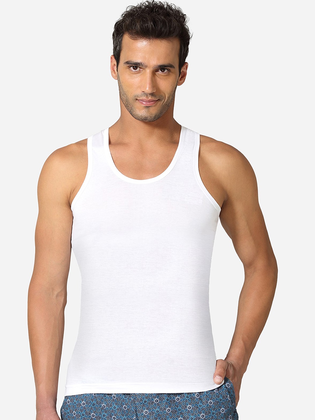 

VStar Pack Of 2 Round Neck Basic Vests, White