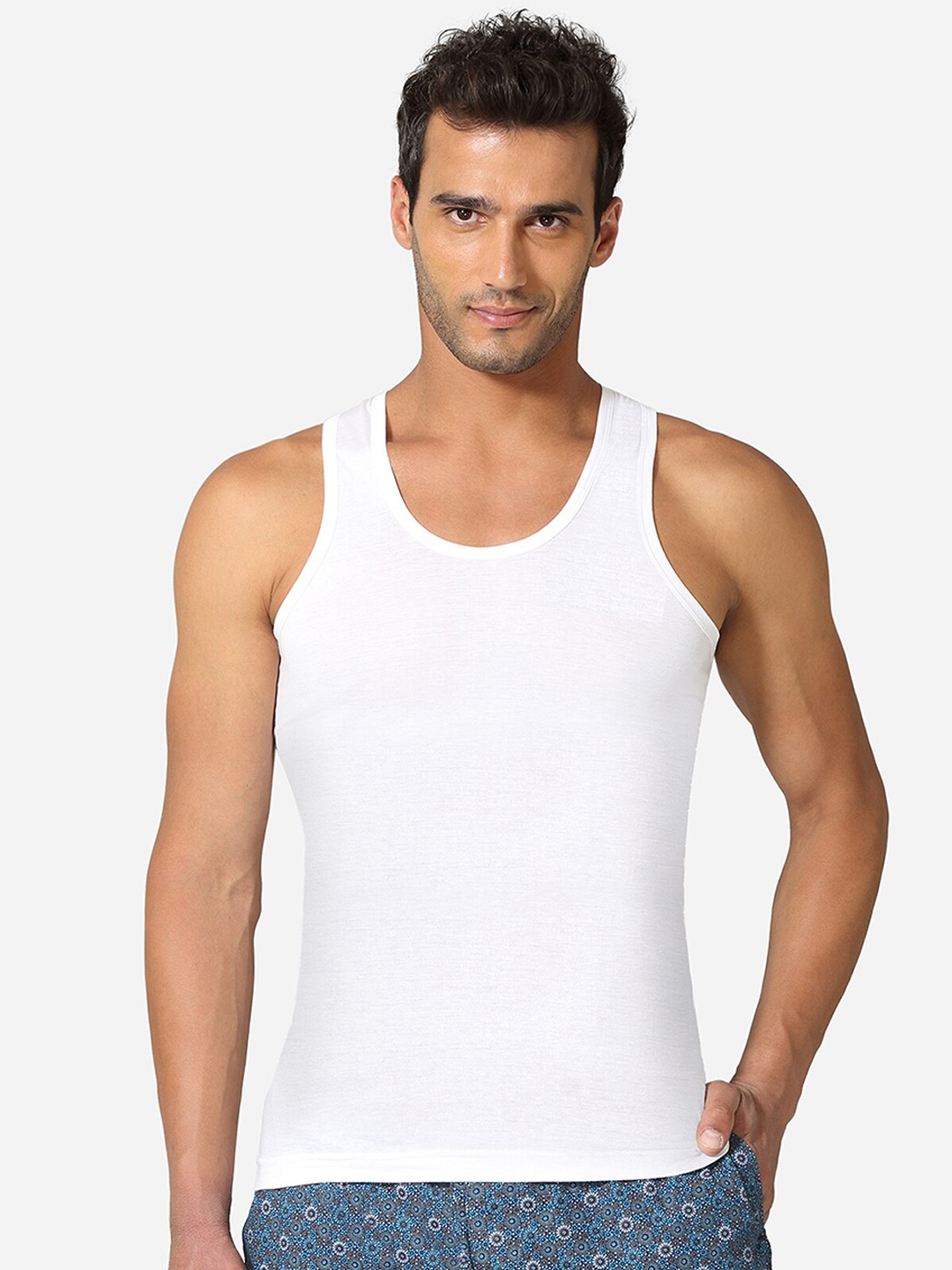 

VStar Pack Of 2 Round Neck Basic Vests, White