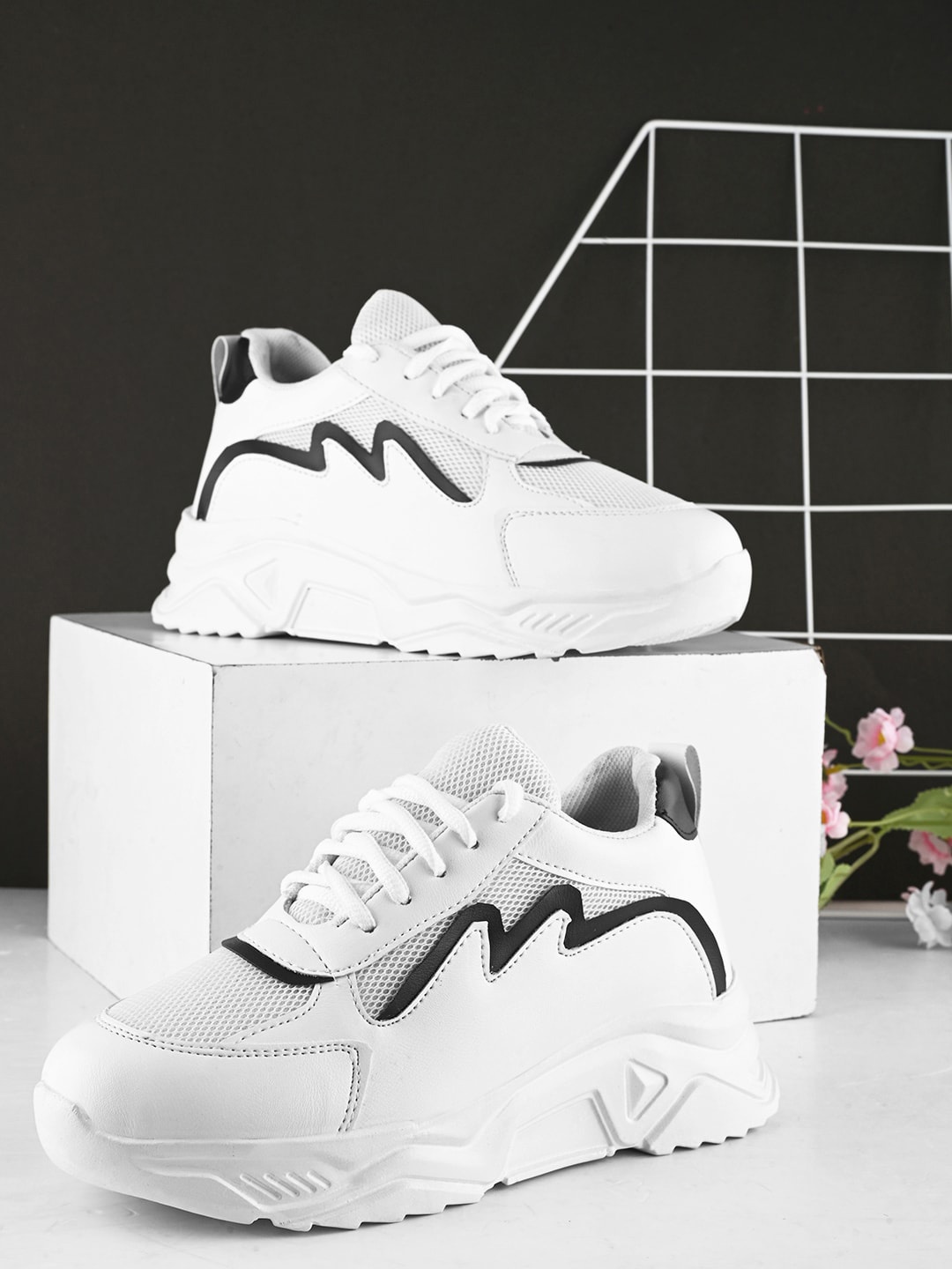 

The Roadster Lifestyle Co Women Regular Sneakers, White