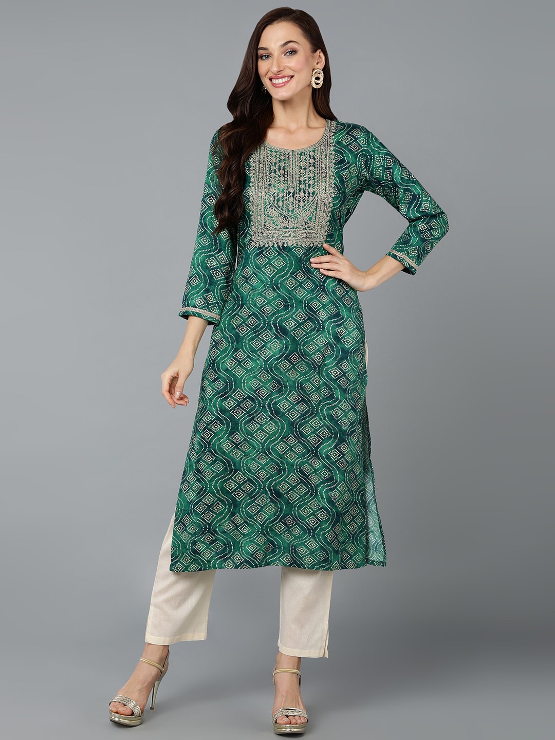 

Anouk Women Printed Bandhani Embroidered Straight Kurti Sequinned Kurta, Green
