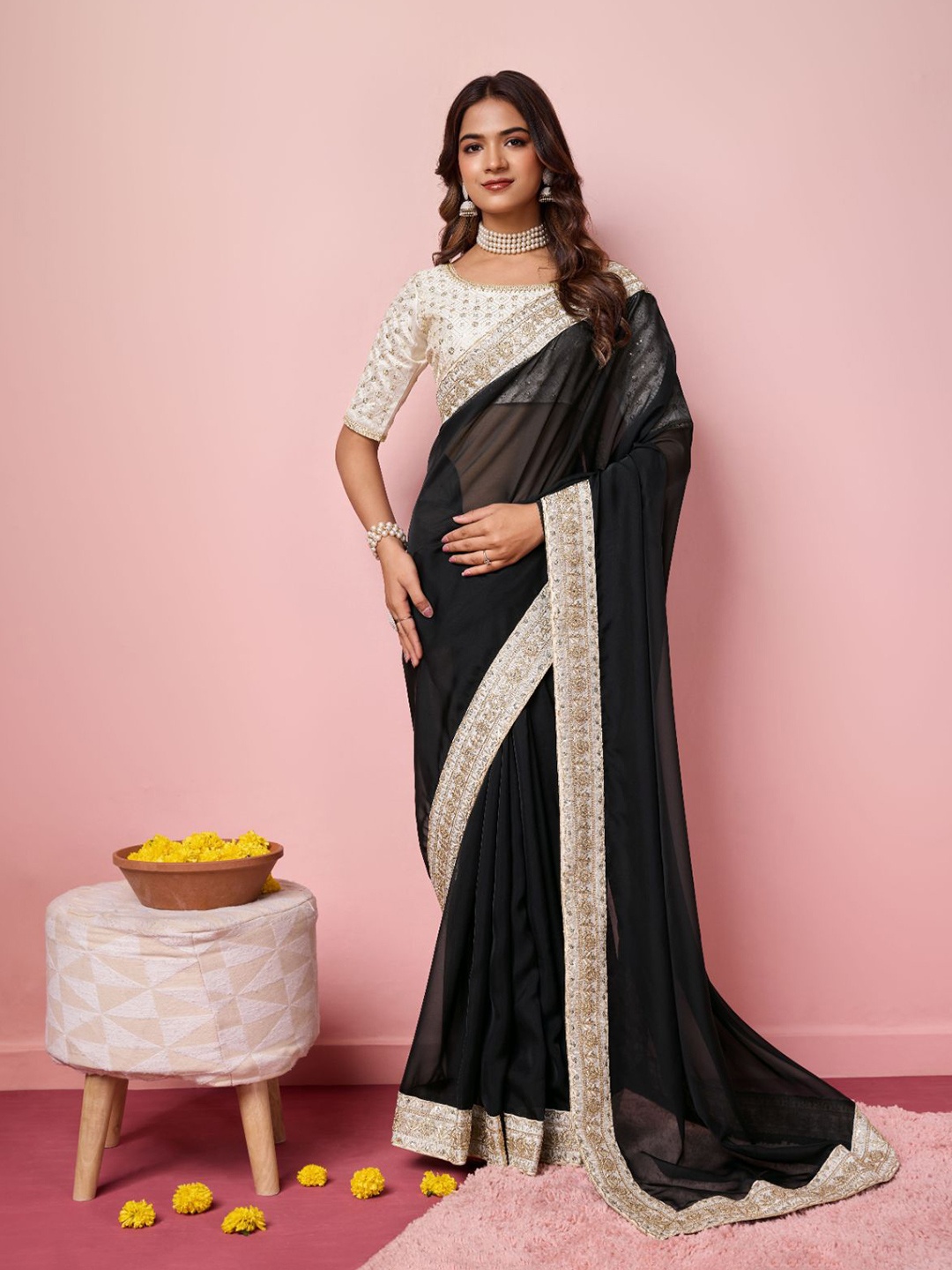 

VAIRAGEE Embroidered Solid Organza Saree, Black