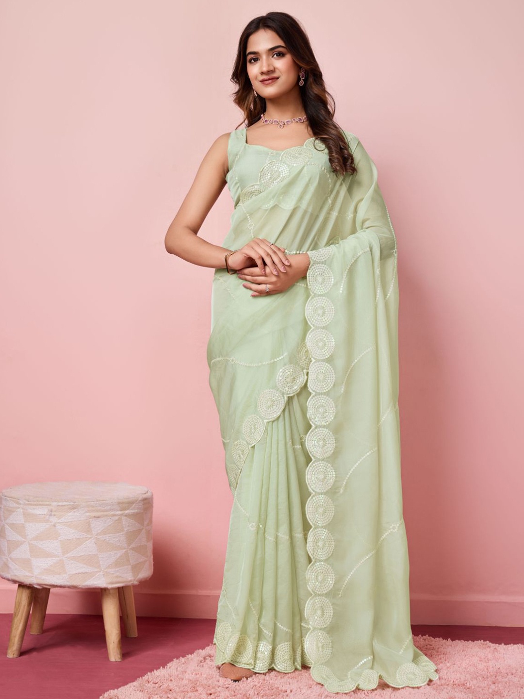 

VAIRAGEE Embellished Sequinned Organza Saree, Olive