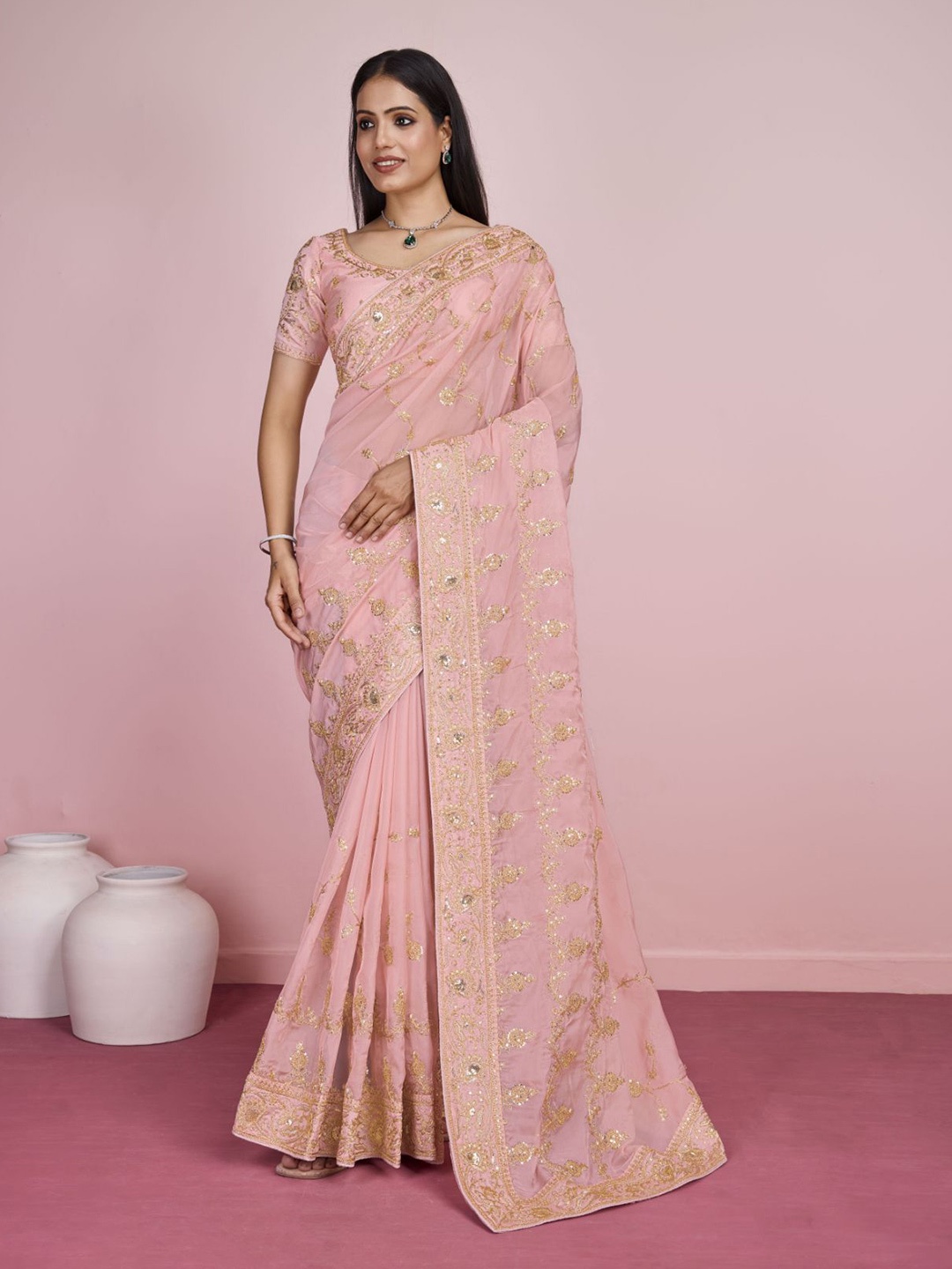 

VAIRAGEE Embellished Embroidered Organza Saree, Pink