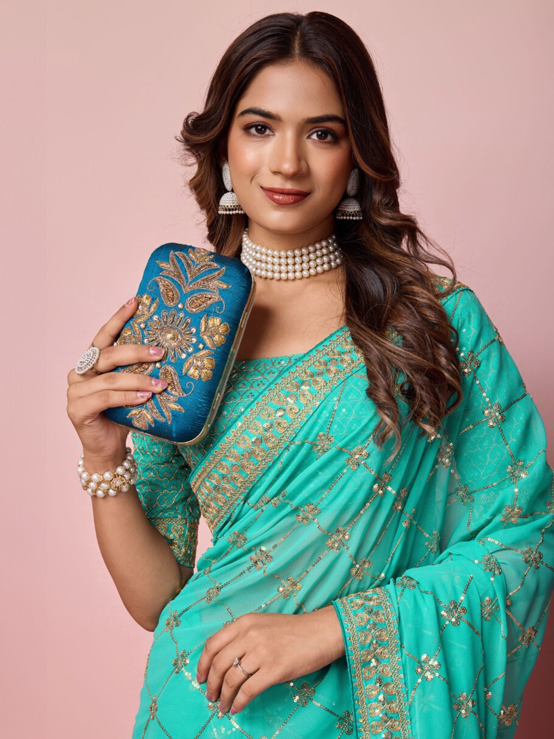 VAIRAGEE Embellished Sequinned Saree, Turquoise blue