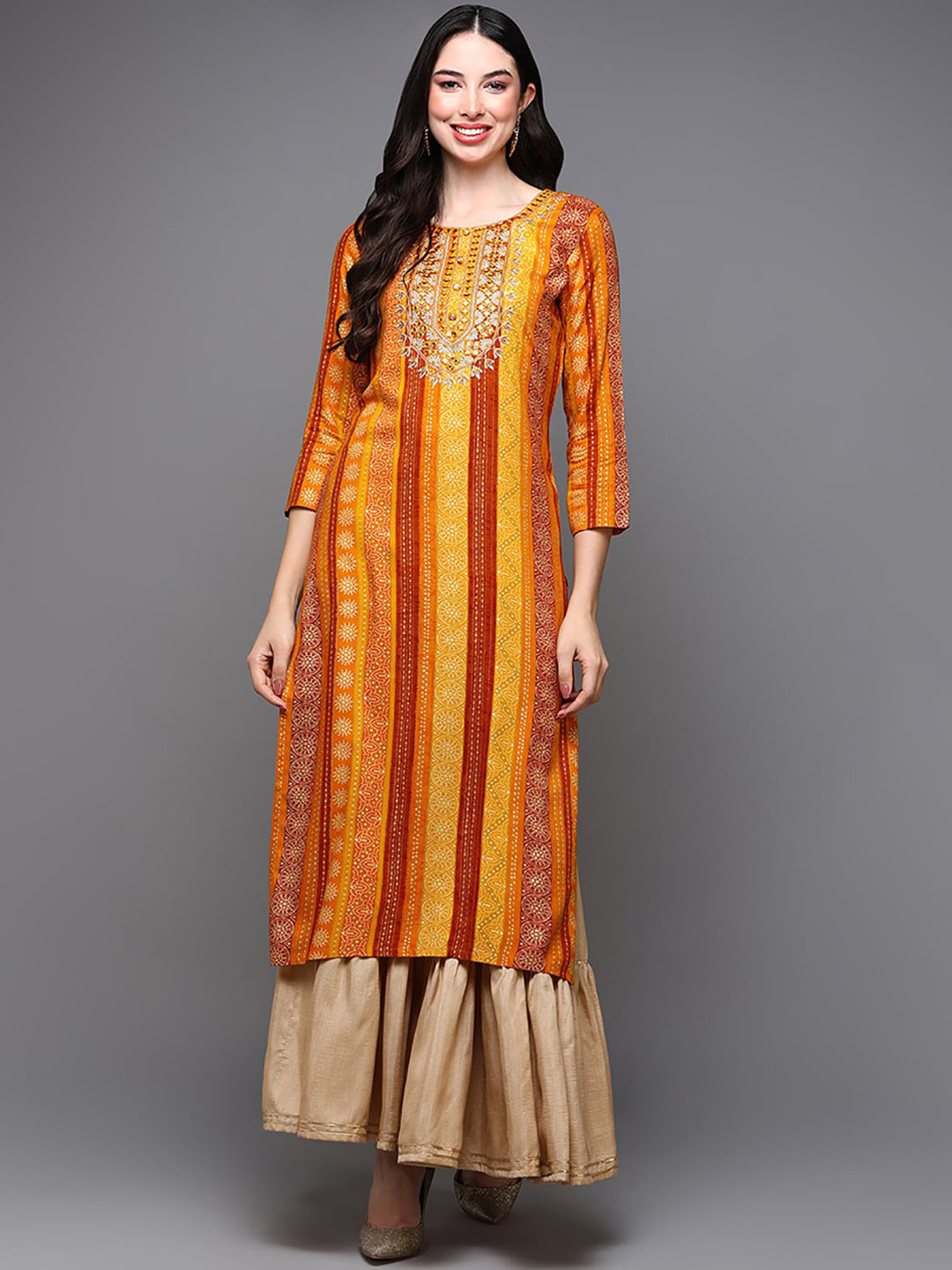 

Anouk Women Geometric Striped Keyhole Neck Thread Work Kurta, Yellow