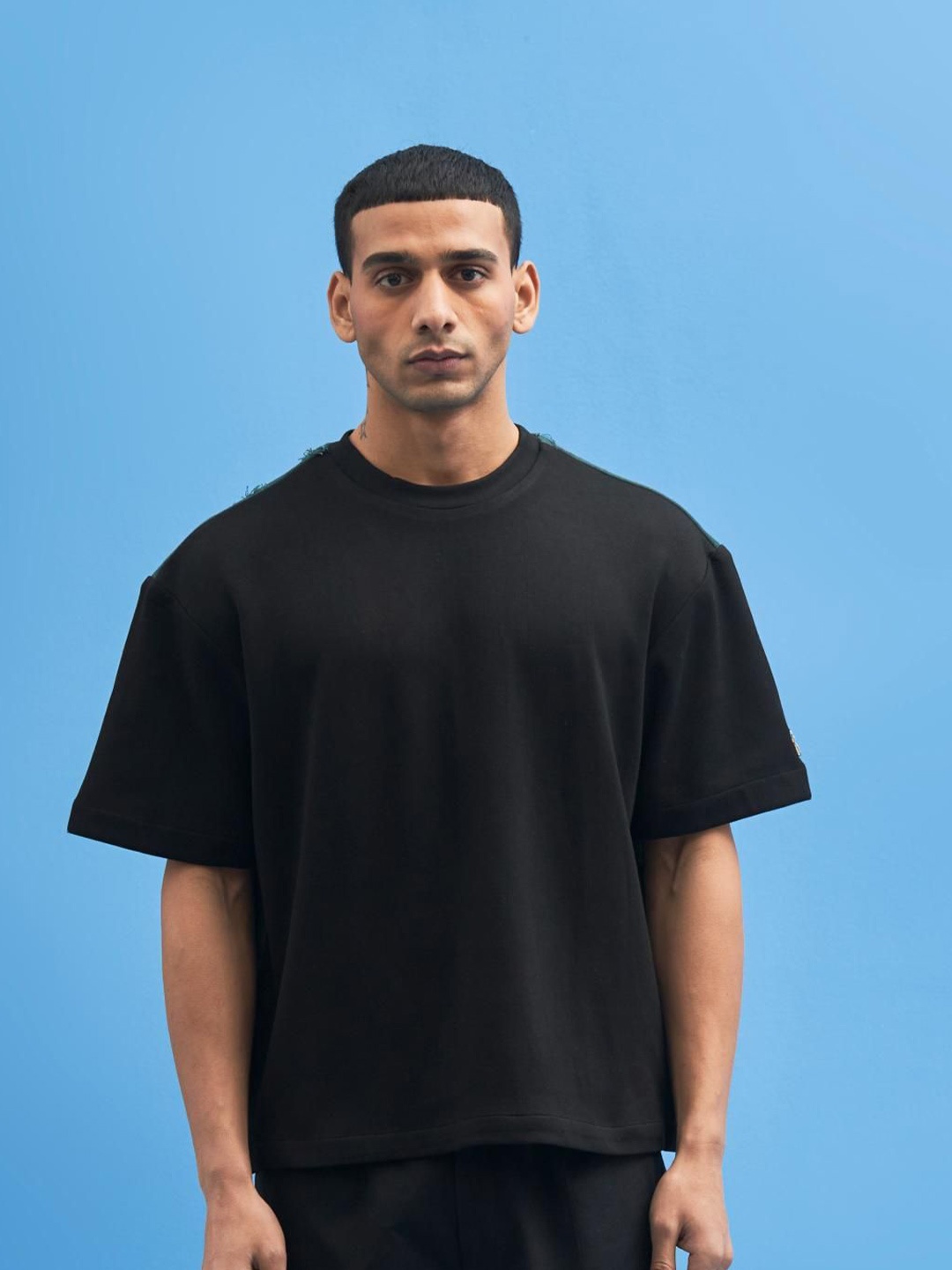 Siddhant Agrawal Men Solid T-shirt, Black