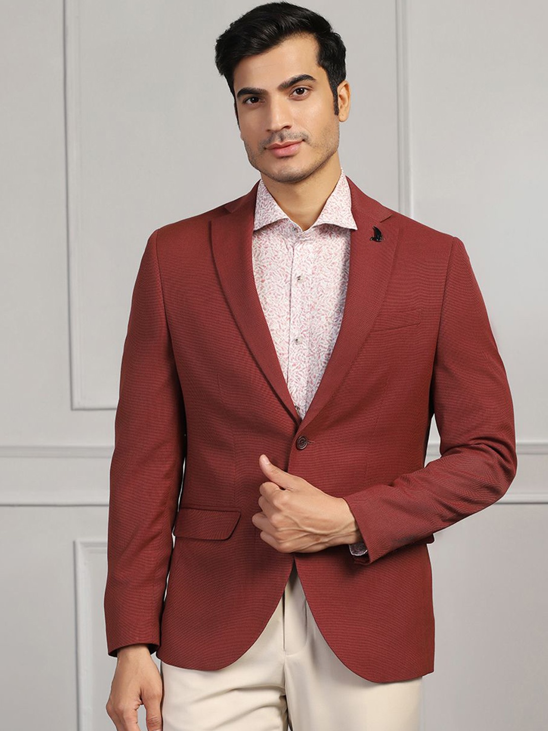 

Blackberrys Men Self Design Single-Breasted Slim-Fit Formal Blazer, Rust