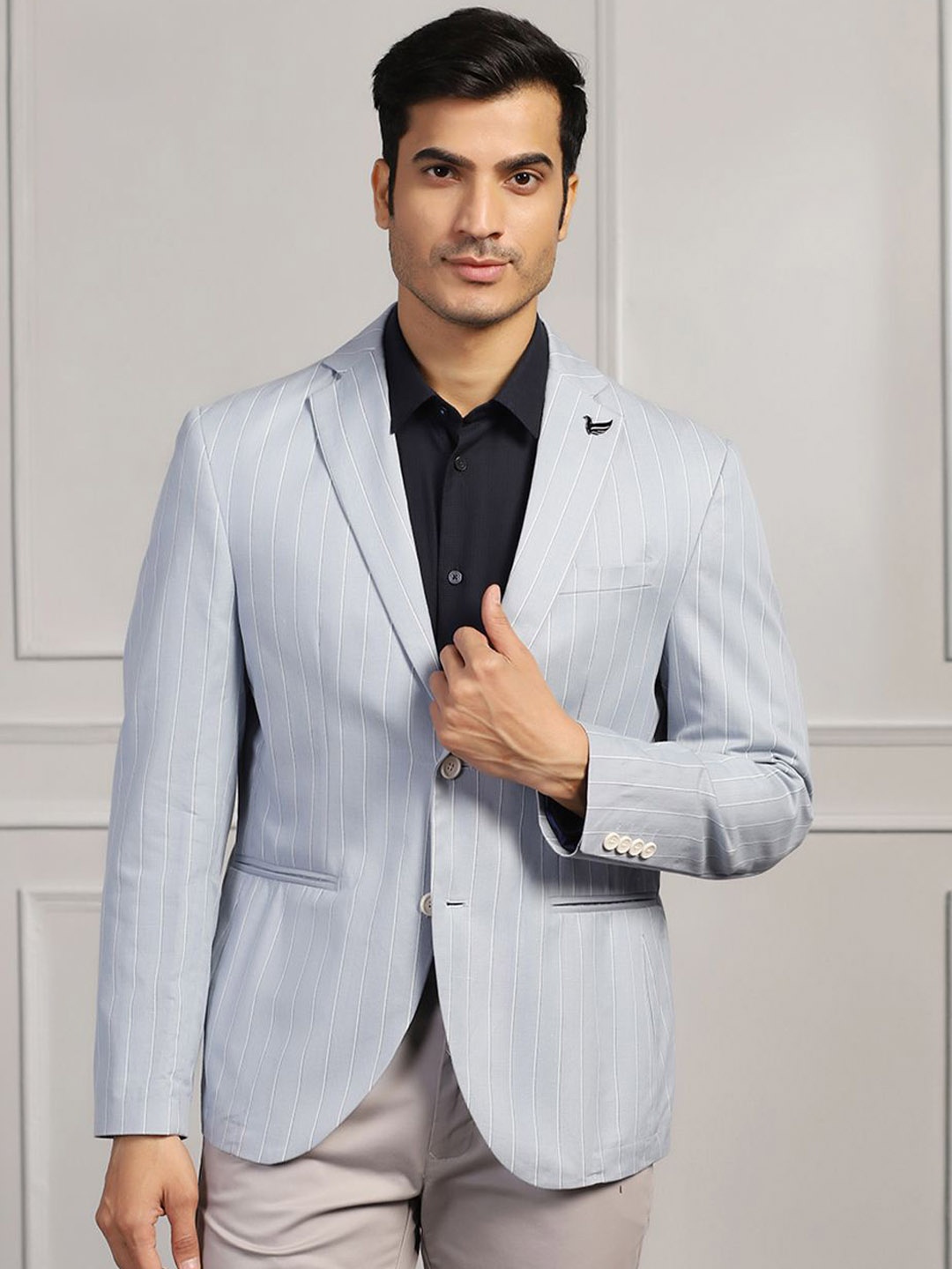 

Blackberrys Men Slim-Fit Striped Single-Breasted Casual Blazers, Blue