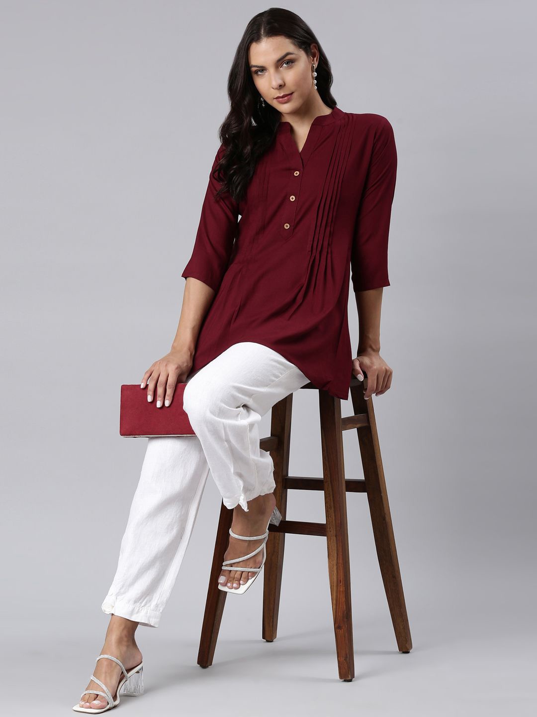 

ZHEIA Women Mandarin Collar Three-Quarter Sleeves Top, Maroon