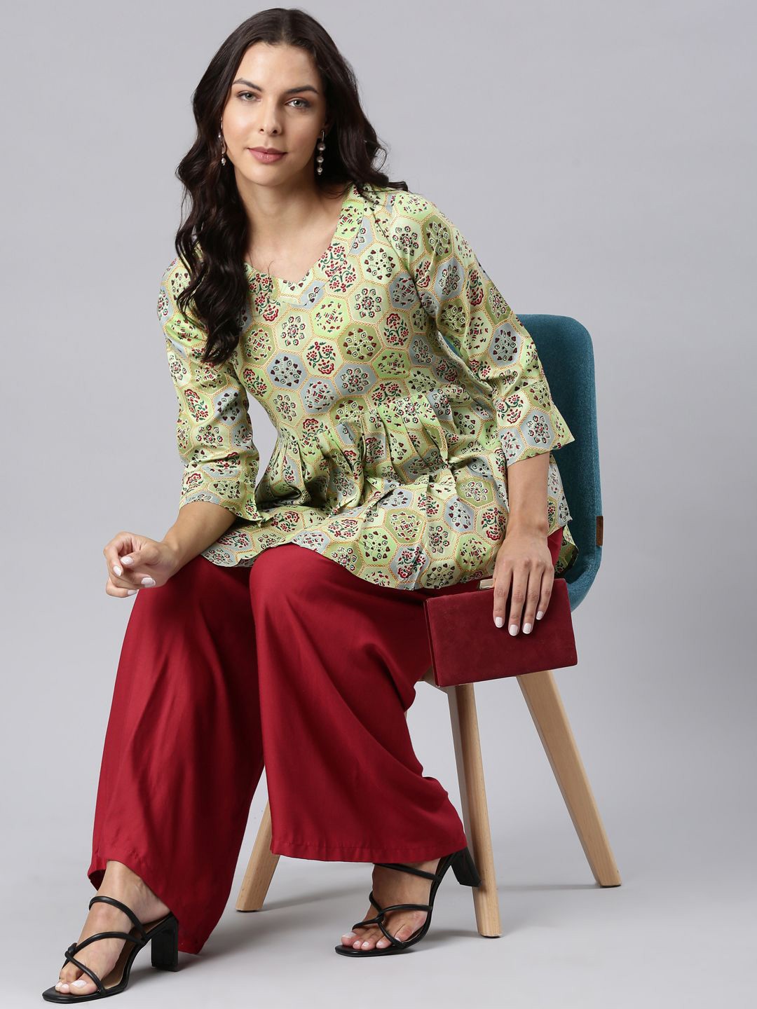 

ZHEIA Women Printed Ethnic Motifs Empire Top, Green