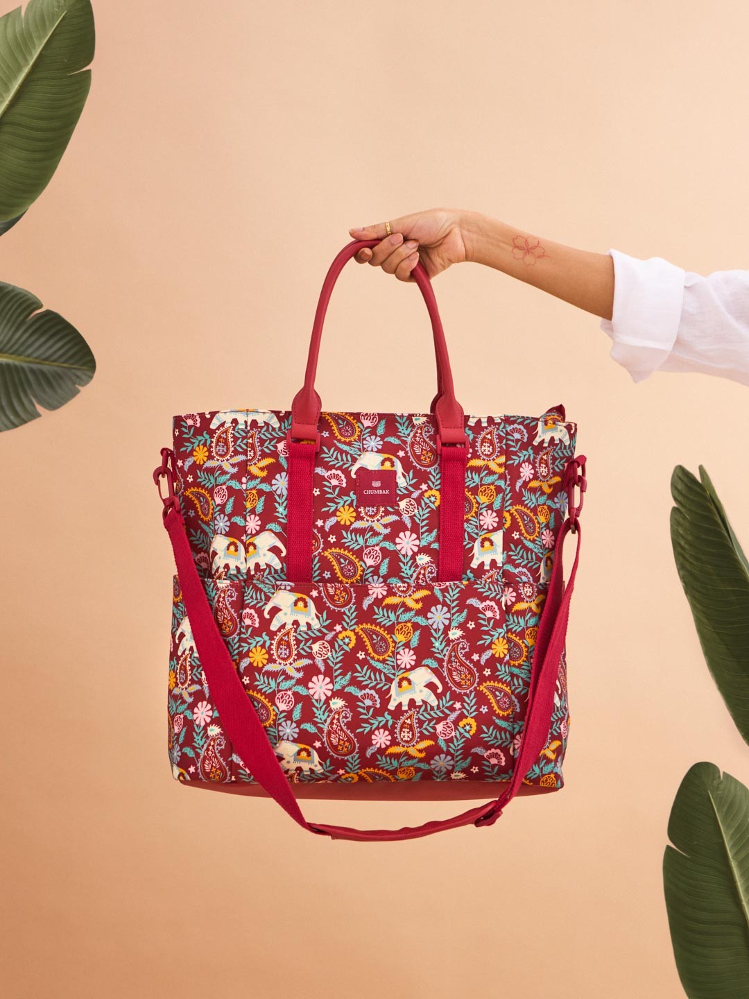 

Chumbak Floral Printed Oversized Shopper Tote Bag with Tasselled, Red