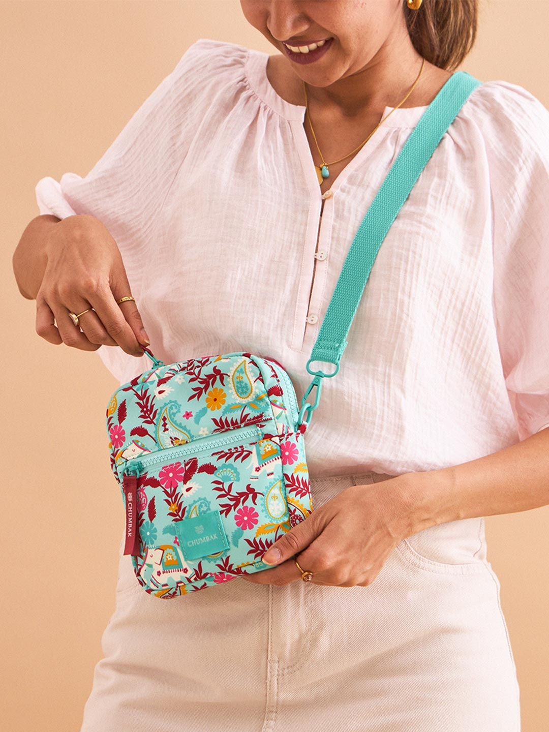 

Chumbak Structured Shoulder Bag, Multi