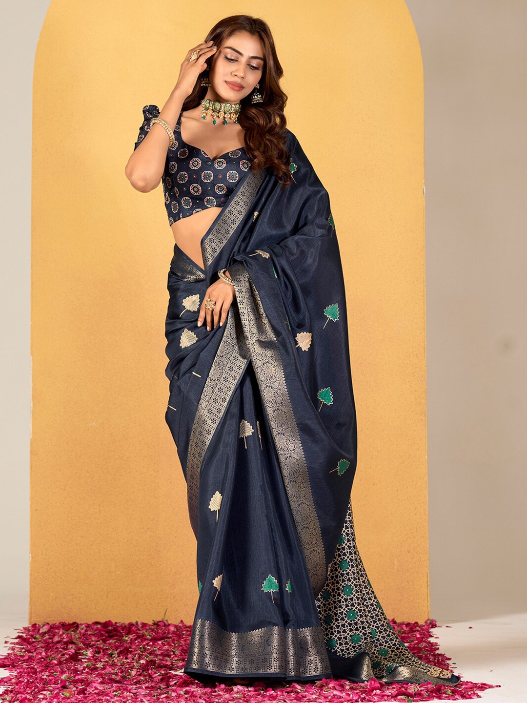 

Satrani Embroidered Floral Zari Saree, Navy blue