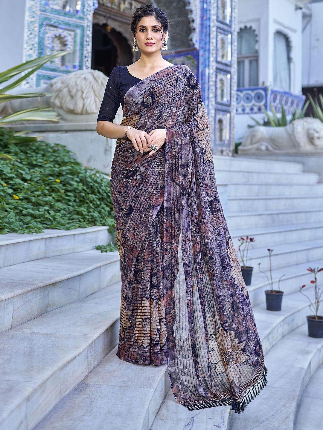 

Satrani Floral Sequinned Pure Georgette Saree, Navy blue