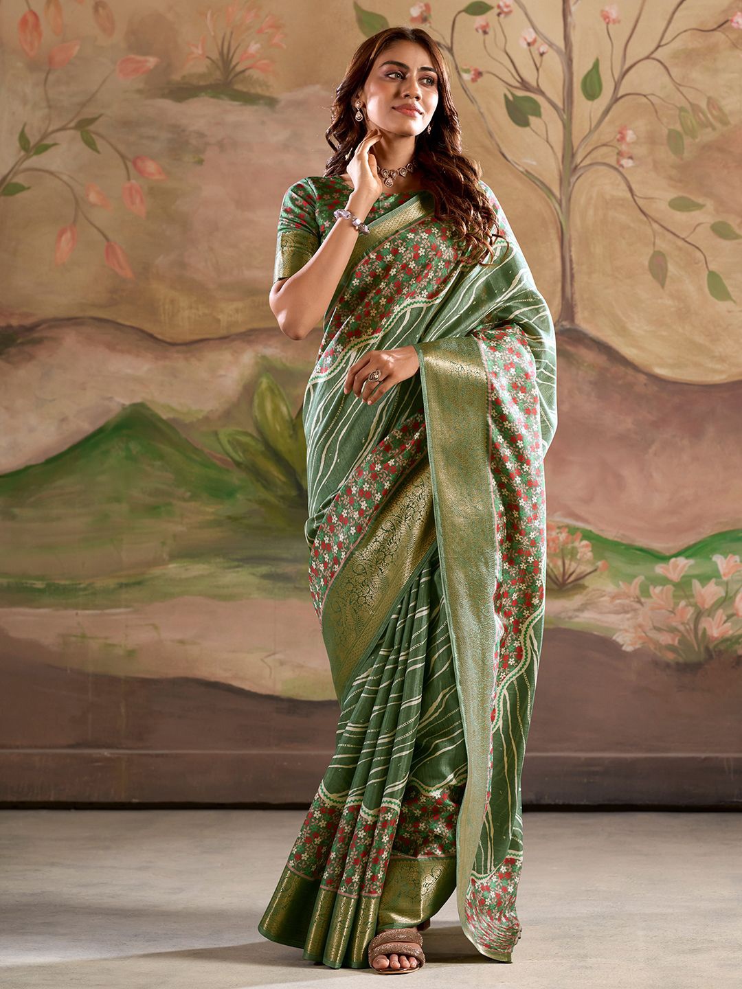 

Satrani Leheriya Zari Art Silk Leheriya Saree, Green