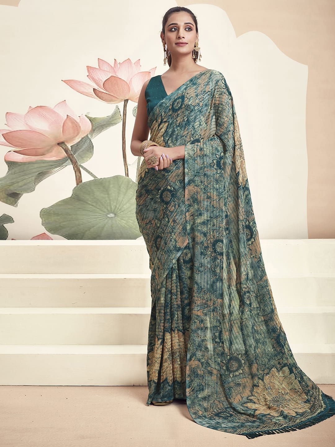

Satrani Floral Pure Georgette Saree, Teal