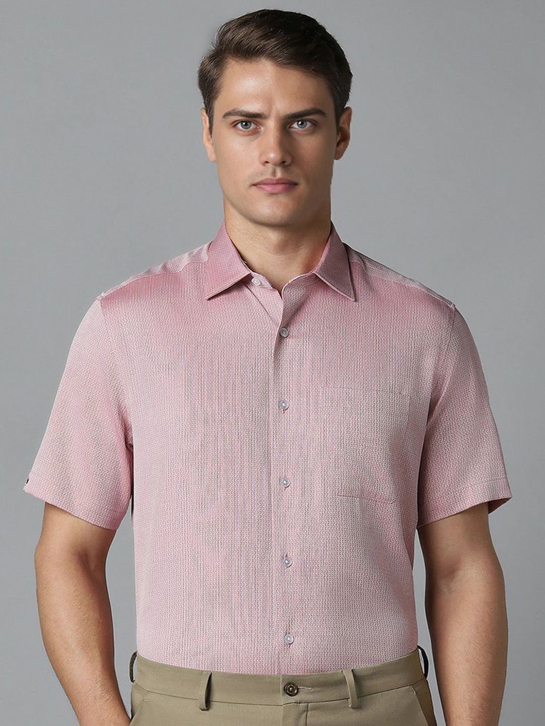 

Louis Philippe Men Opaque Formal Shirt, Pink