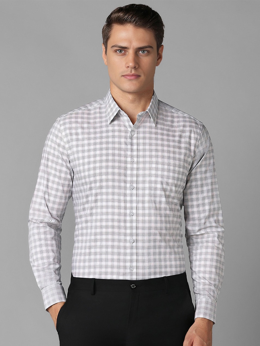 

Louis Philippe Men Slim Fit Opaque Checked Formal Shirt, Grey