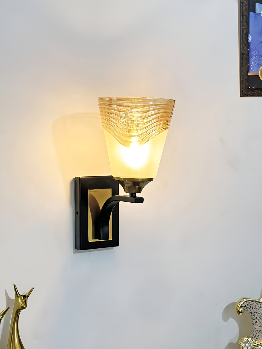 

Lyse Decor Gold-Toned Metal Wall Lamp