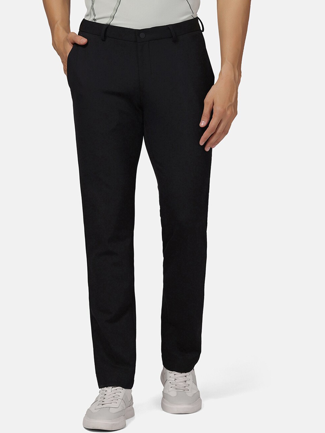 

Blackberrys TechPro Men Black Solid Formal Trouser