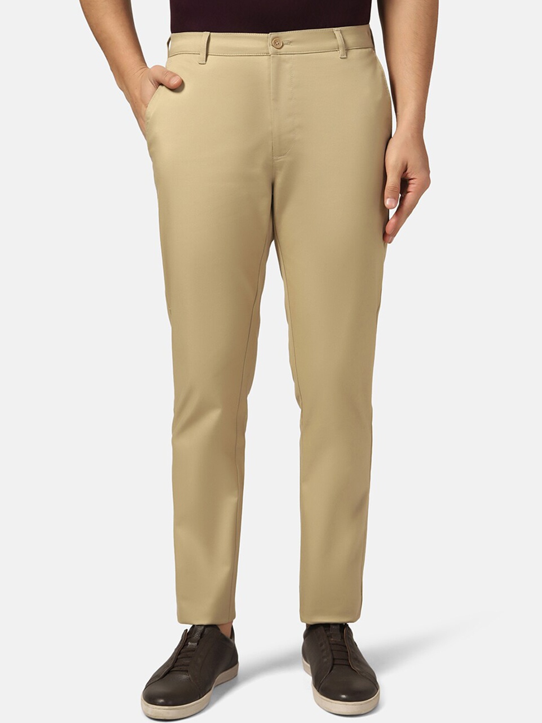

Blackberrys Men Classic Slim Fit Trousers, Khaki
