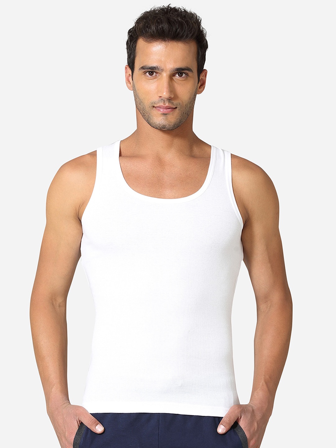 

VStar Round Neck Basic Vests, White