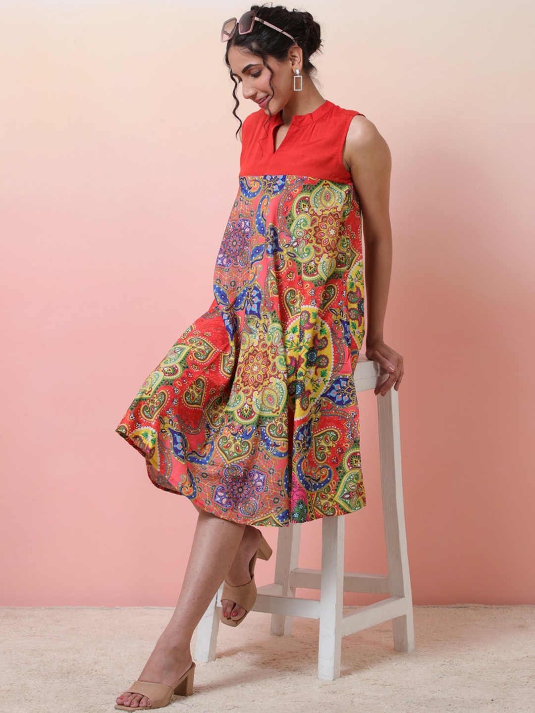 

Sangria Ethnic Motifs Printed A-Line Dress, Red