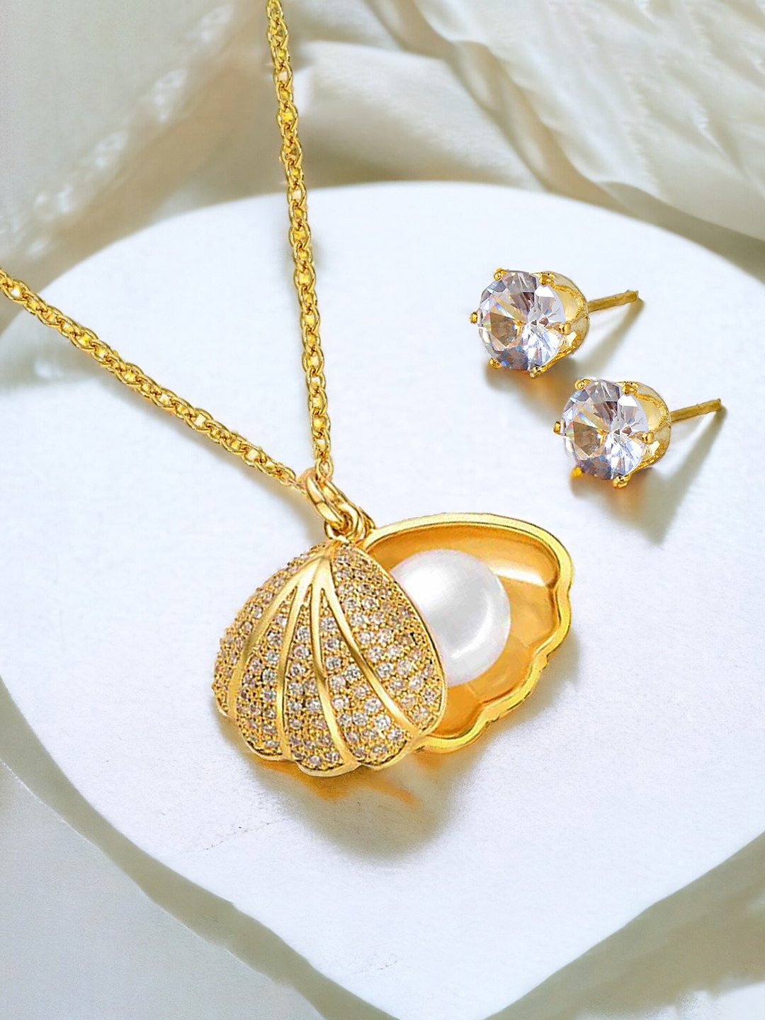 

LUCKY JEWELLERY Gold Plated American Diamond Pendant & Chain With Earrings