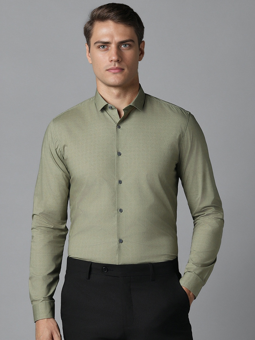 

Louis Philippe Sport Men Slim Fit Opaque Casual Shirt, Olive